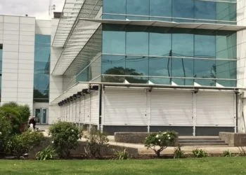 Cortinas metálicas Edificio Corporativo Walmart