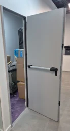 Puerta antiflama